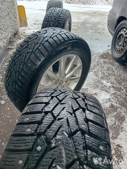 Nokian Tyres Nordman 7 215/60 R15 99