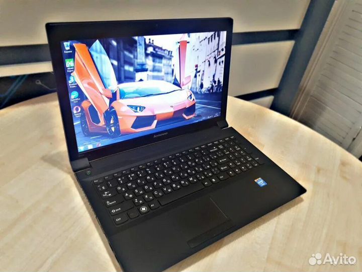 Lenovo b590