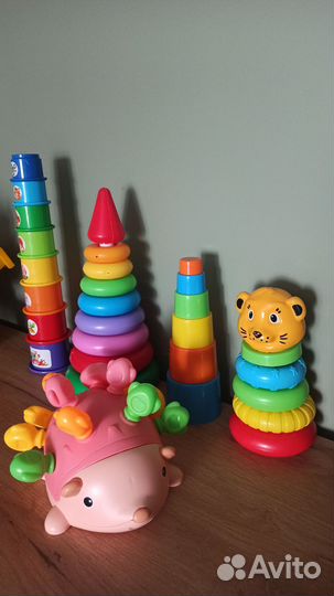 Развивающие игрушки для малышей