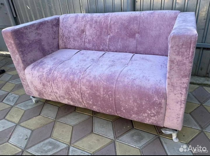 Диван офисный