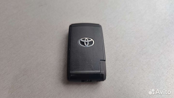 Смарт ключ Toyota Prius 20 Corolla B31EA европа