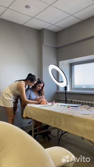 Обучение наращиванию ресниц