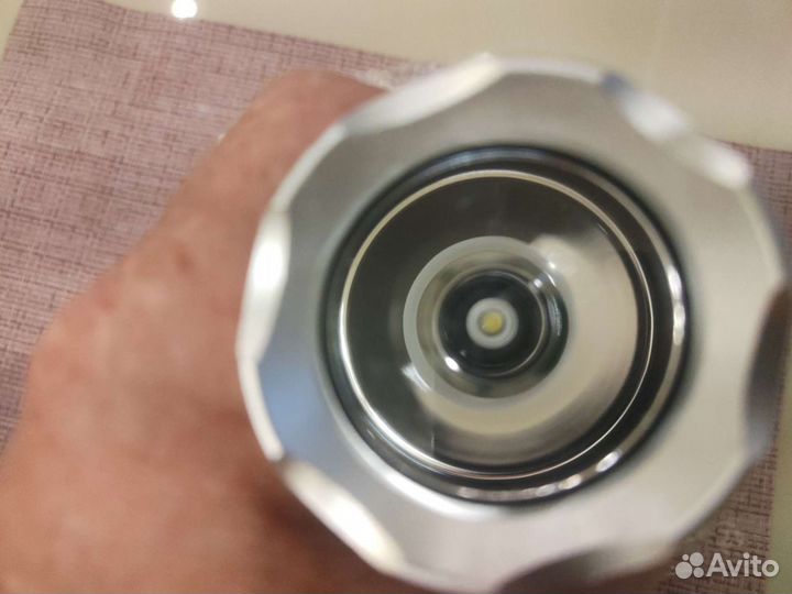 Фонарь для подводной охоты и дайвинга yupard