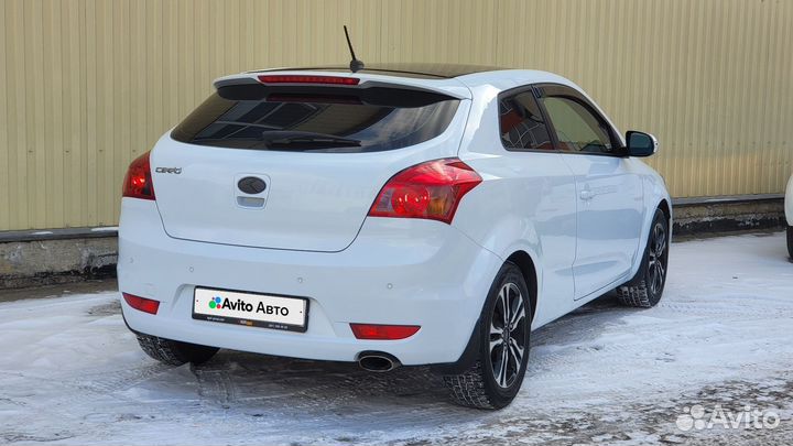 Kia Ceed 1.6 AT, 2011, 239 000 км