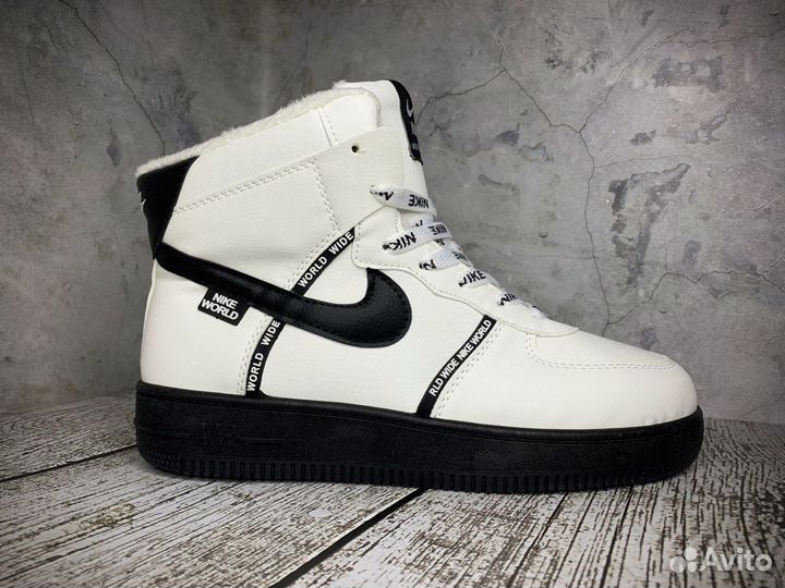 Кроссовки Nike Air Force 1