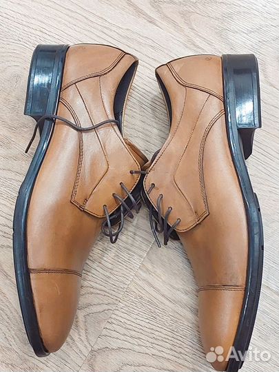 Продаю мужские ботинки новые оригинальные 44