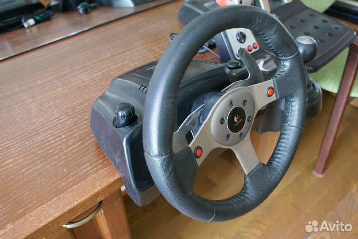 Logitech G25 Racing Wheel