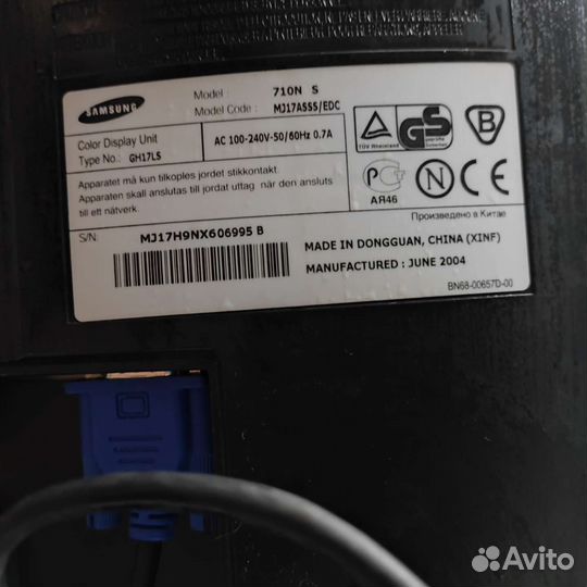 Монитор Samsung
