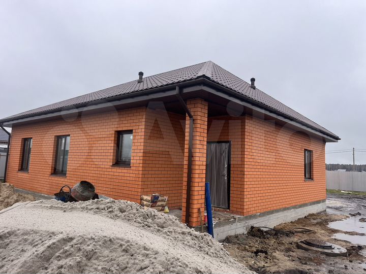 Коттедж 97 м² на участке 7 сот.