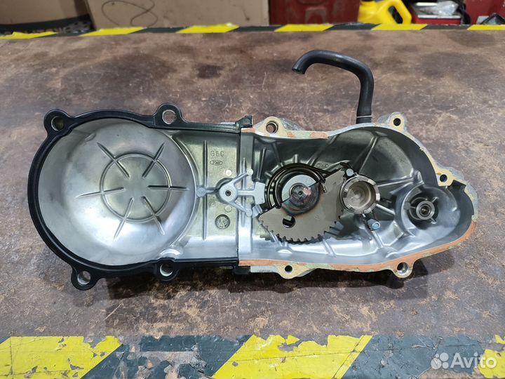 Крышки вариатора Honda Julio AF52(на Dio27/Tact30)