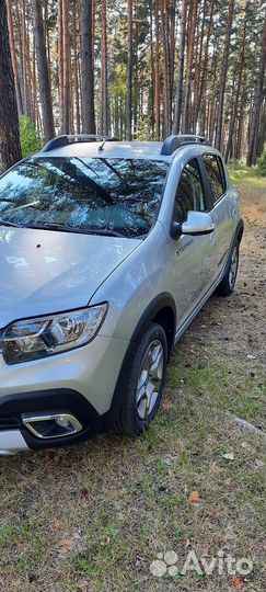 Renault Sandero Stepway 1.6 МТ, 2021, 32 300 км