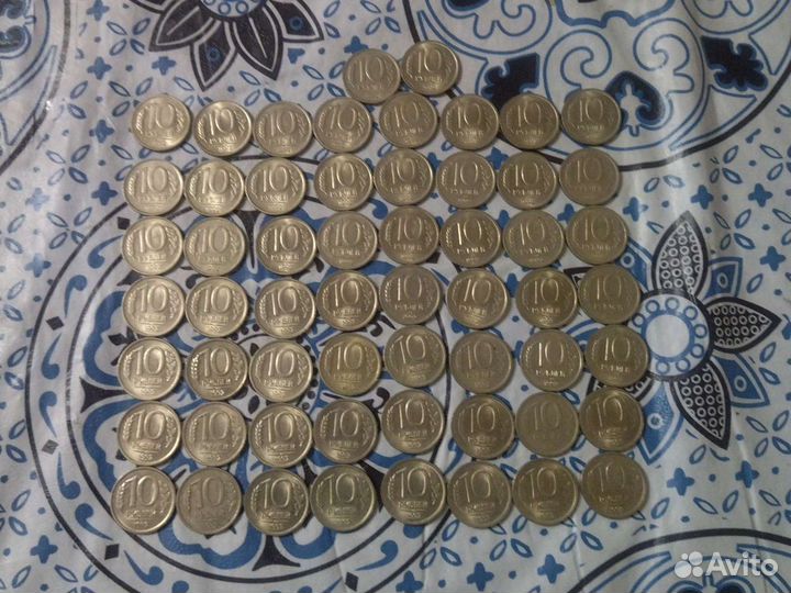 Монета 10р 1992г не магнитные