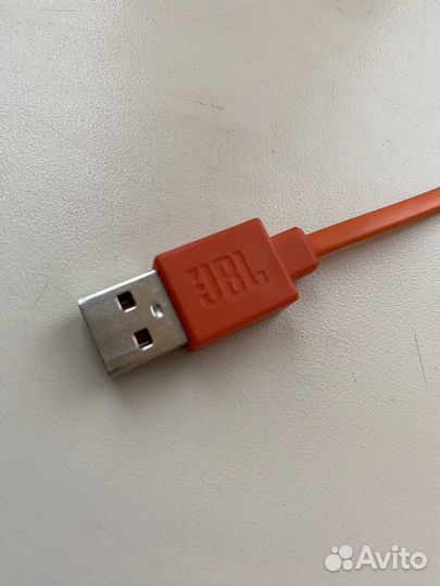 Оригинальный кабель JBL