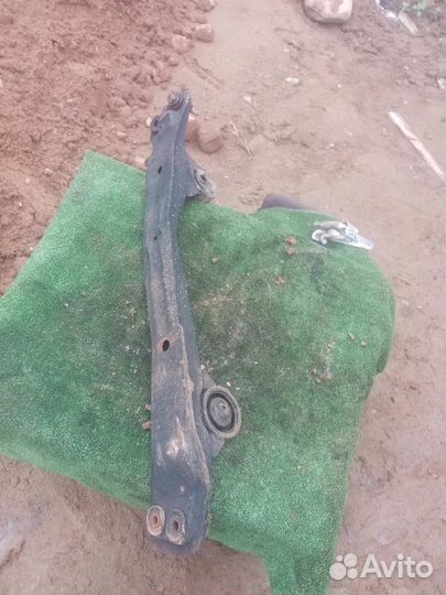 Балка подмоторная Mitsubishi Space Wagon 2