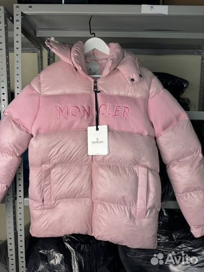 Пуховик женский moncler