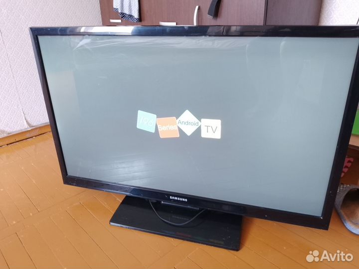 Рабочий телевизор 43