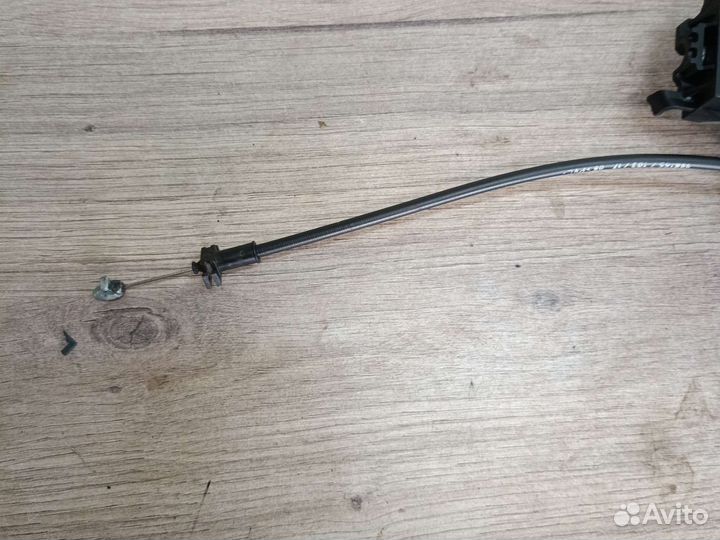 Кронштейн ручки передней правой ford focus 2