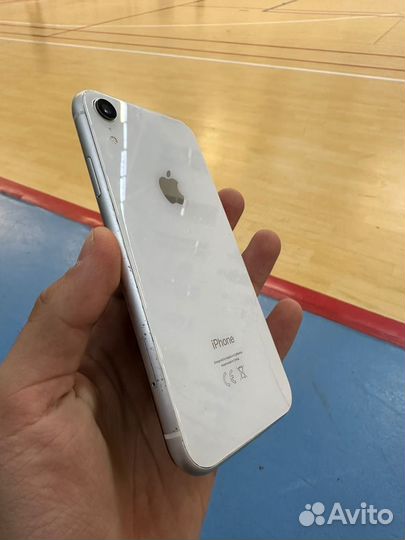iPhone Xr, 128 ГБ