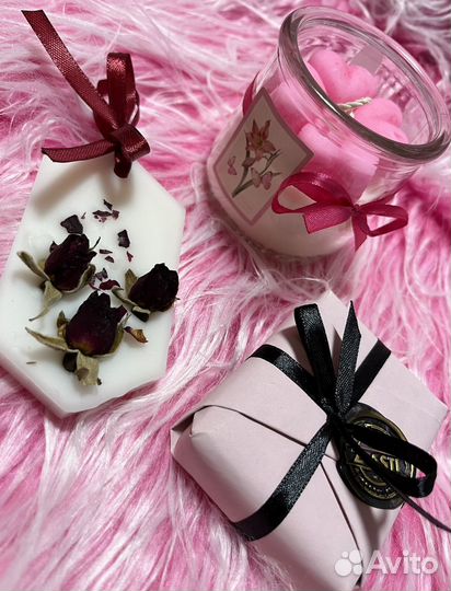 Набор (парфюмированное мыло, маски, бальзам)