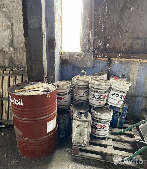 Бочки металические 200л и 50 л