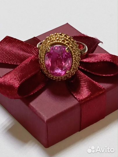 Золотое кольцо с камнем СССР \583\ Т22550