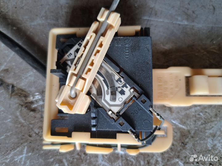 Фильтр топливный в сборе Porsche Cayenne 955