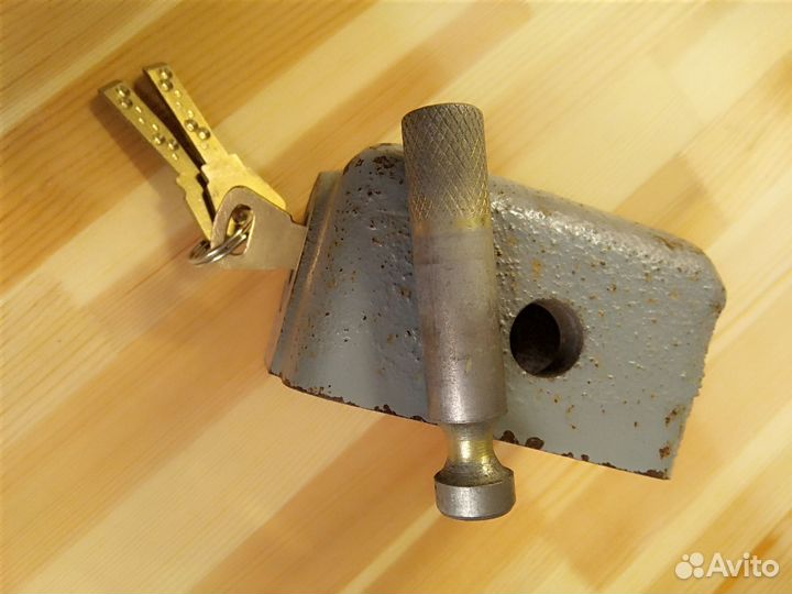 Замок гаражный навесной СССР