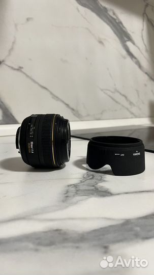 Sigma 30mm f 1 4