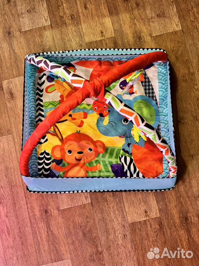 Развивающий коврик