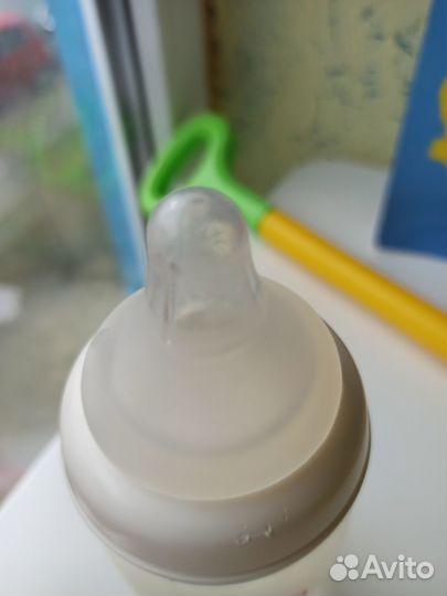 Бутылочки pigeon