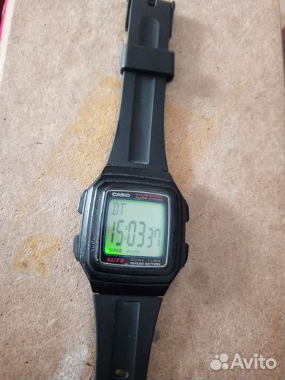 Часы casio F-201