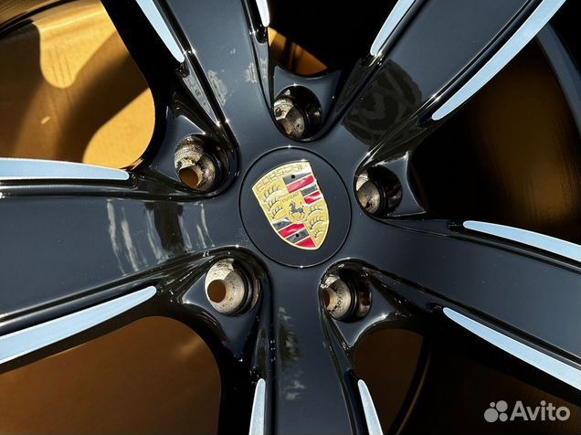 Литые диски R22 5x130 Porsche Cayenne New Coupe