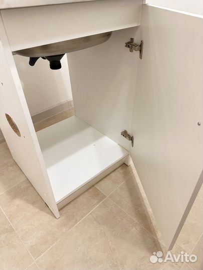 Тумба с раковиной новая 50 см