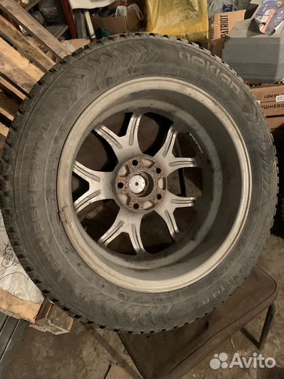 Колеса 205/55 r16 nokian hakkapeliitta 8