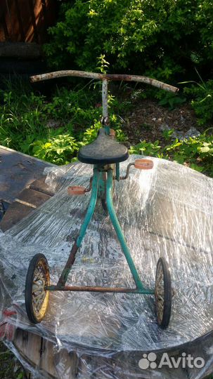 Трехколесный велосипед СССР