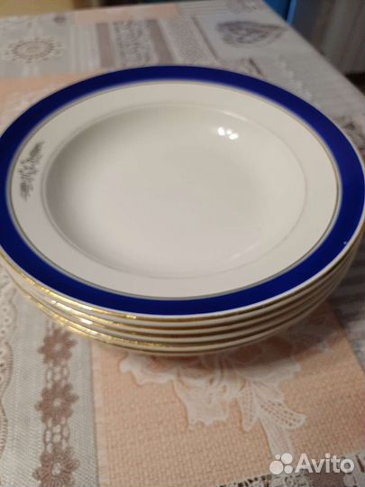 Тарелки обеденные 