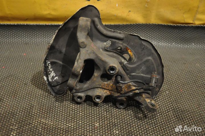 Ступица передняя правая mercedes-benz C-class W2