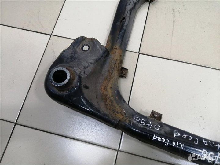 Подрамник Kia Ceed 1 хэтчбек 1.6 G4FC 2009