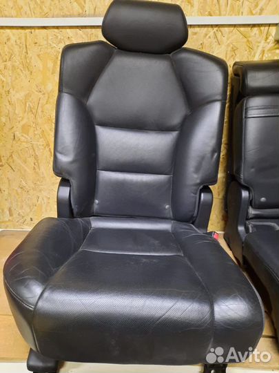 Салон на acura mdx