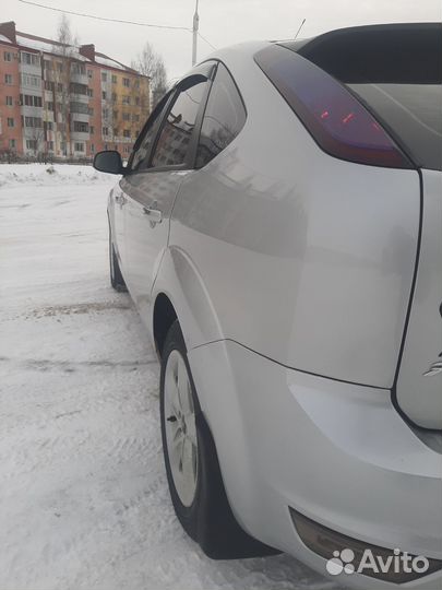 Ford Focus 2.0 МТ, 2008, 216 000 км