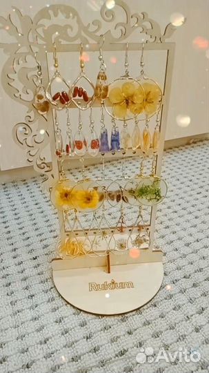 Серьги и кулоны