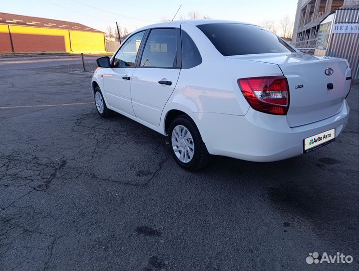 LADA Granta 1.6 МТ, 2017, 46 500 км