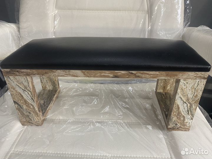 Подставка для рук маникюрная