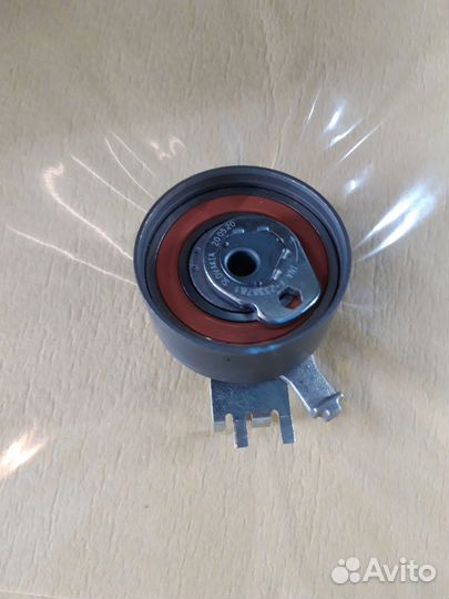 INA натяжной ролик ремня грм Артикул: F-233878.1