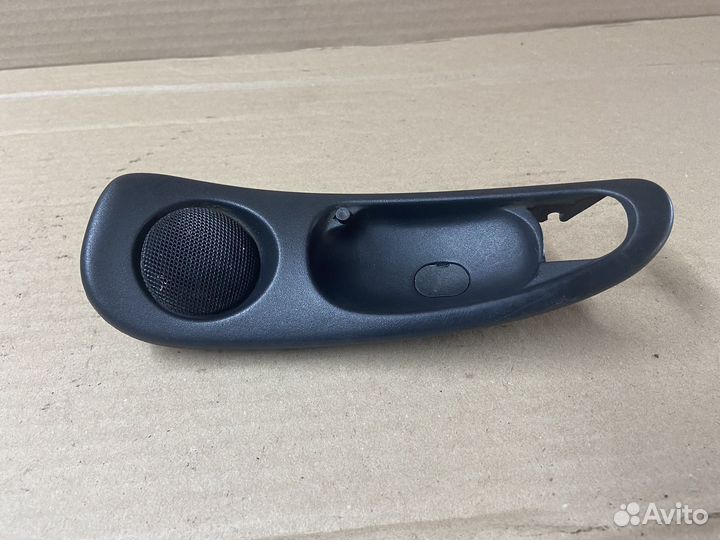 Обшивка ручки двери передняя alfa romeo 156