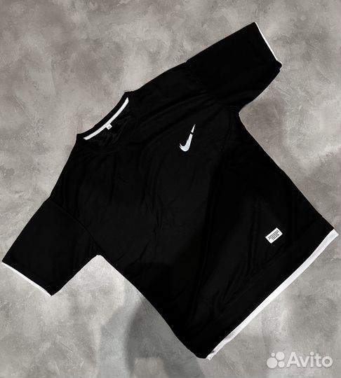 Костюм спортивный nike