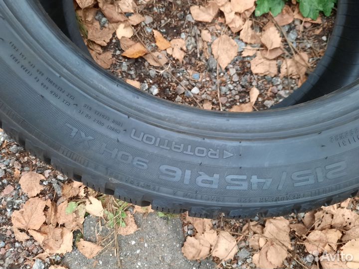 Nokian Tyres WR D4 215/45 R16 90H