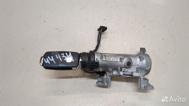 Замок зажигания Volkswagen Golf 5, 2004