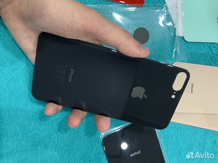 Задняя крышка iPhone 11