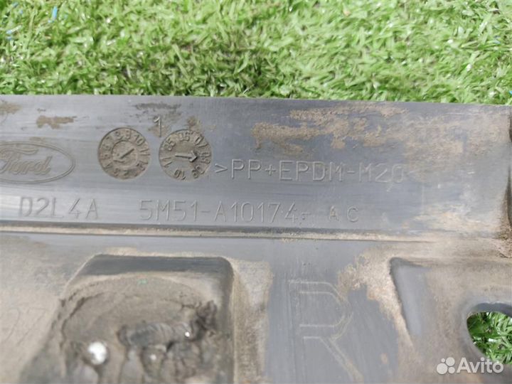 Брызговик порога правый Ford Focus 2 (CB4) 2008